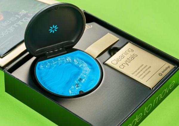 Cristaux Effervescents Invisalign